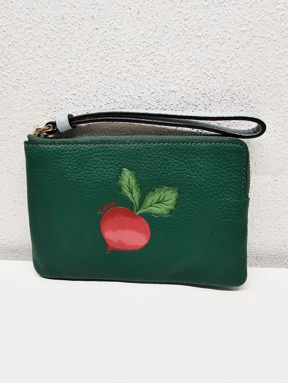 Coach Radush Corner Zip Wristlet Style C9588